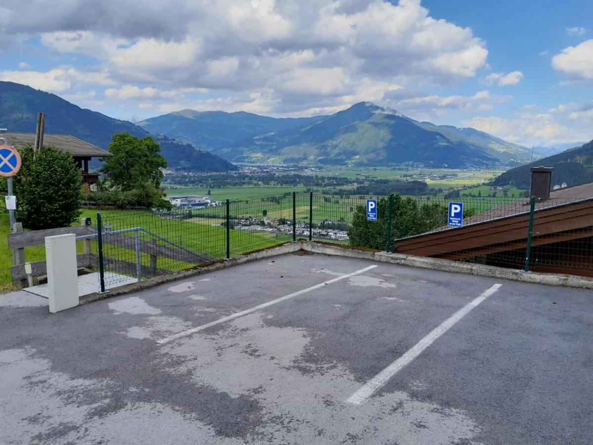 Chalet An Der Piste Kaprun Εξωτερικό φωτογραφία